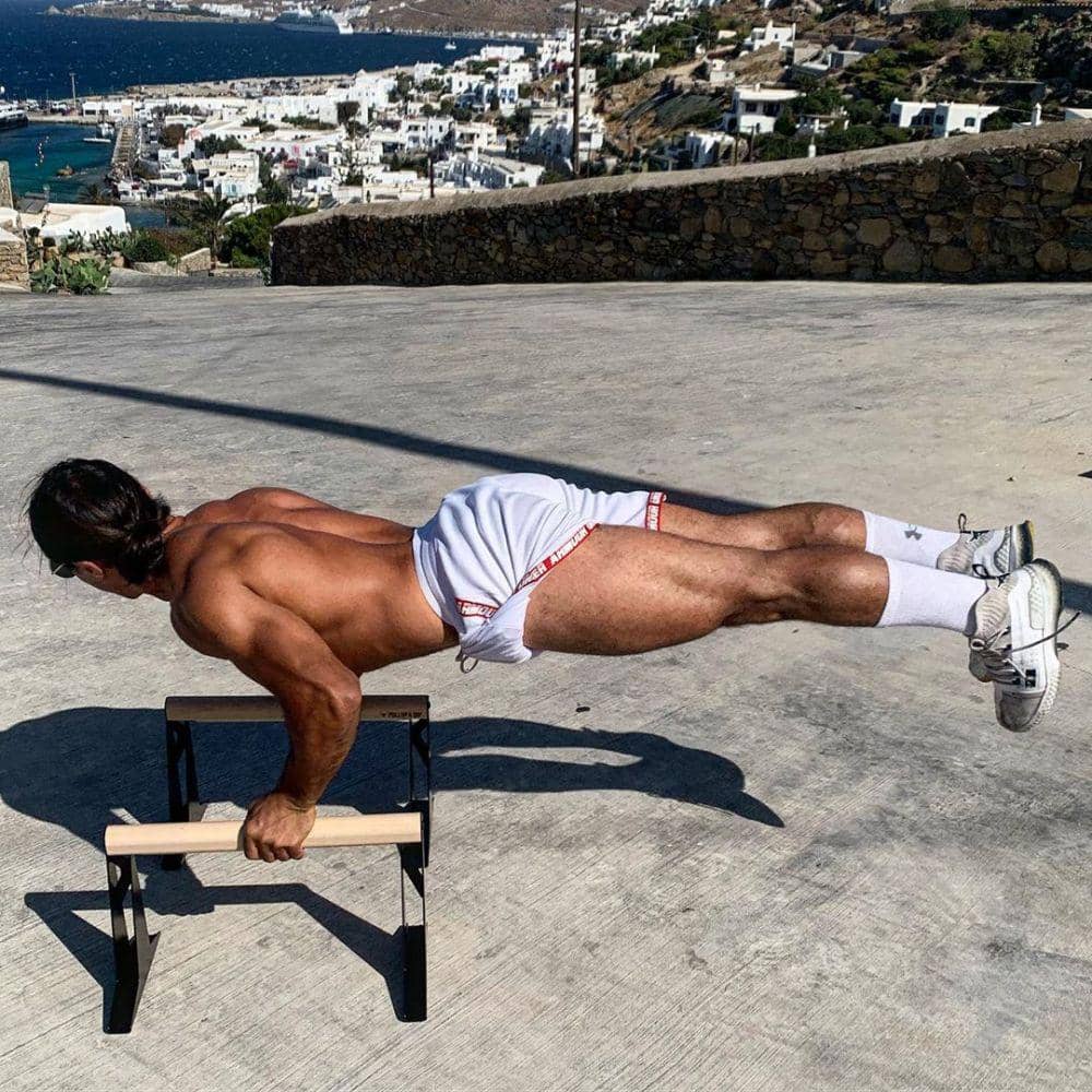 instagram.com/nusr_et