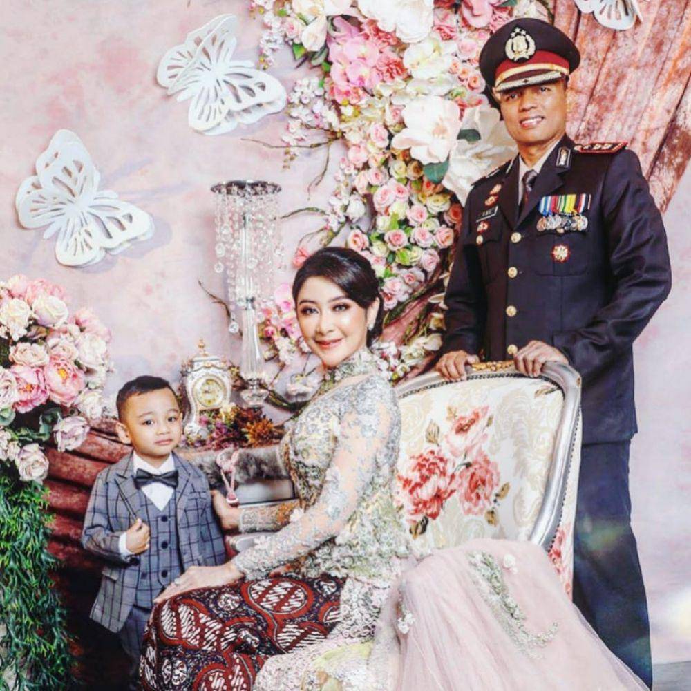 Instagram.com/uutpermatasari