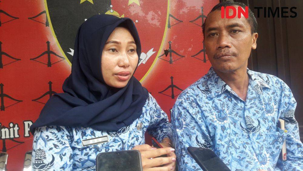 Sekdes Karangwinongan, Ayu bersama perangkat. IDN Times/zainul arifin