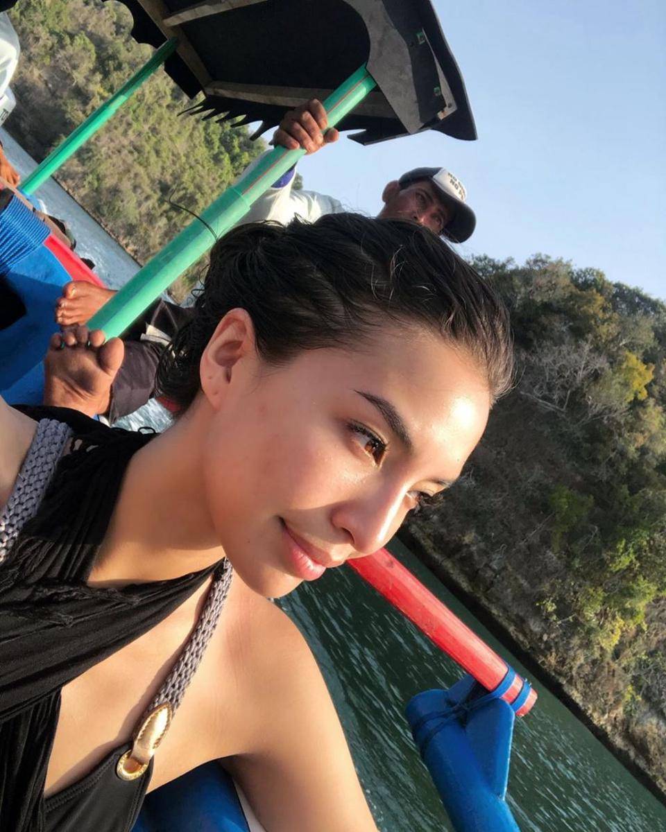 instagram.com/manodelia
