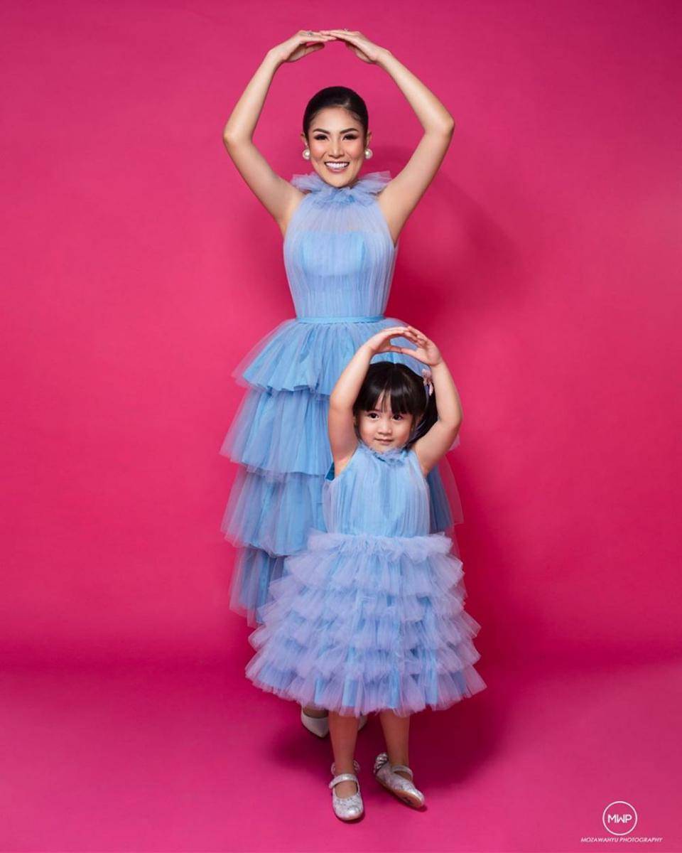 mozawahyu via instagram.com/nindyparasadyharsono