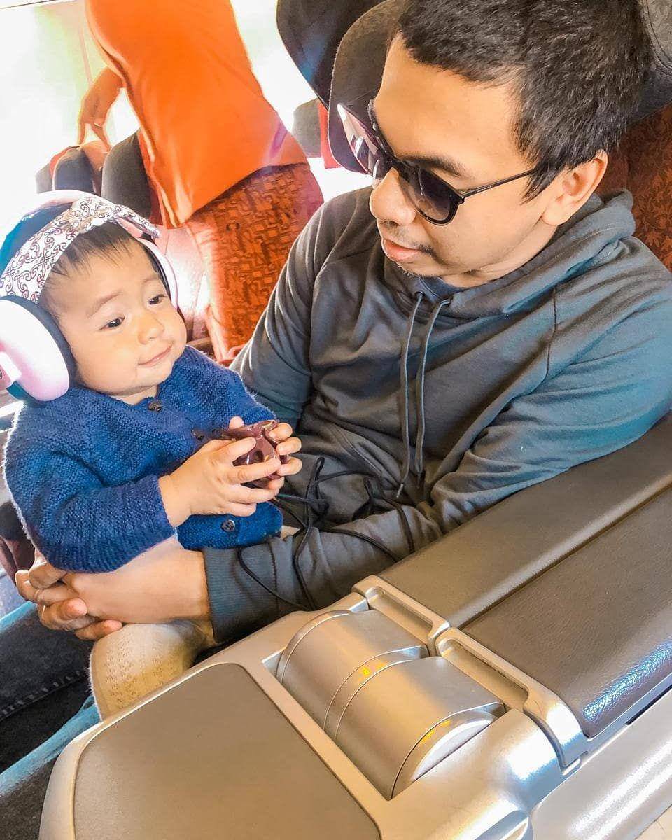 instagram.com/raditya_dika