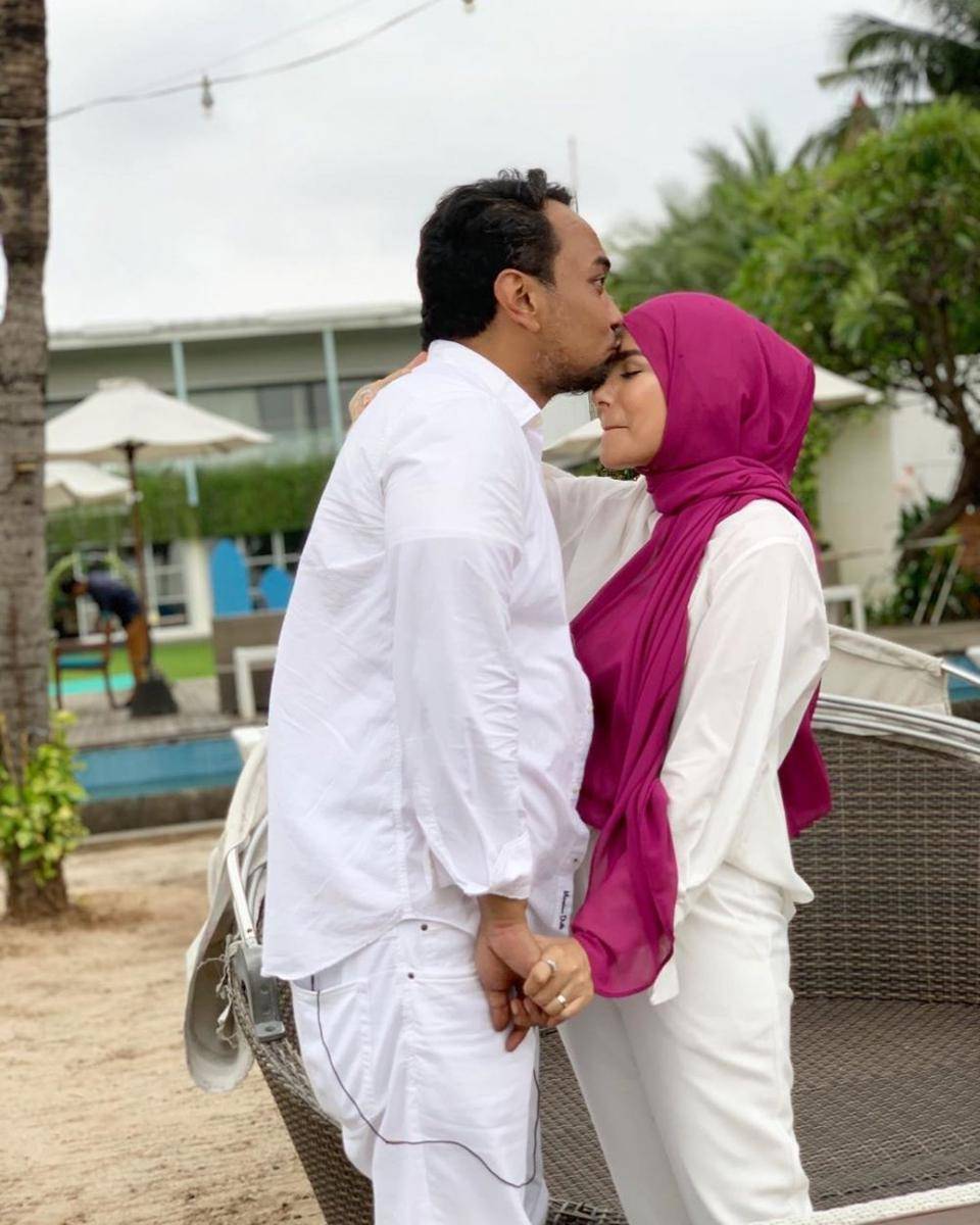 instagram.com/meisya__siregar
