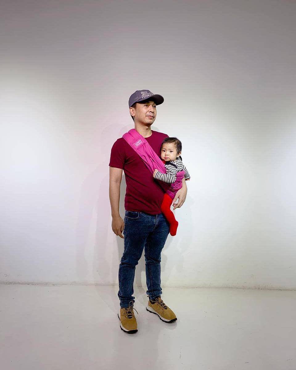 instagram.com/raditya_dika