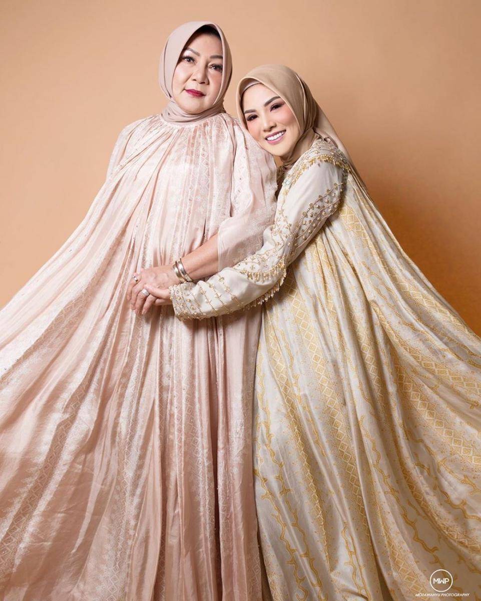mozawahyu via instagram.com/nindyparasadyharsono