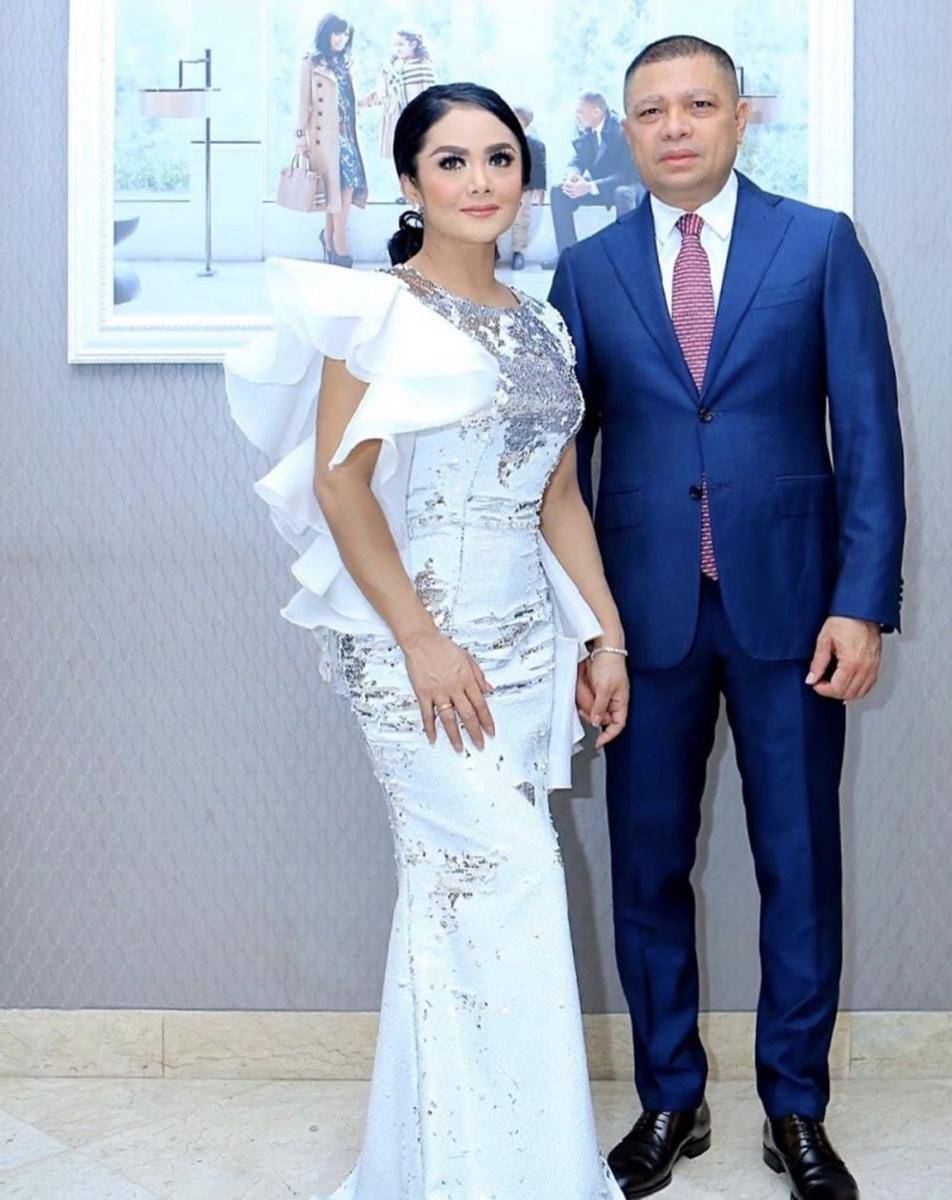 Instagram.com/krisdayantilemos