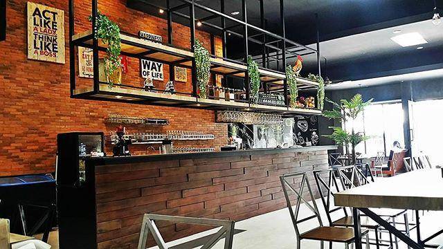 instagram.com/apluscafe/