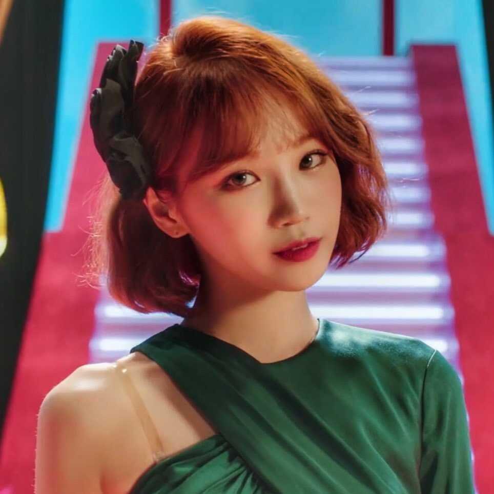 Twitter.com/jyeonluvs