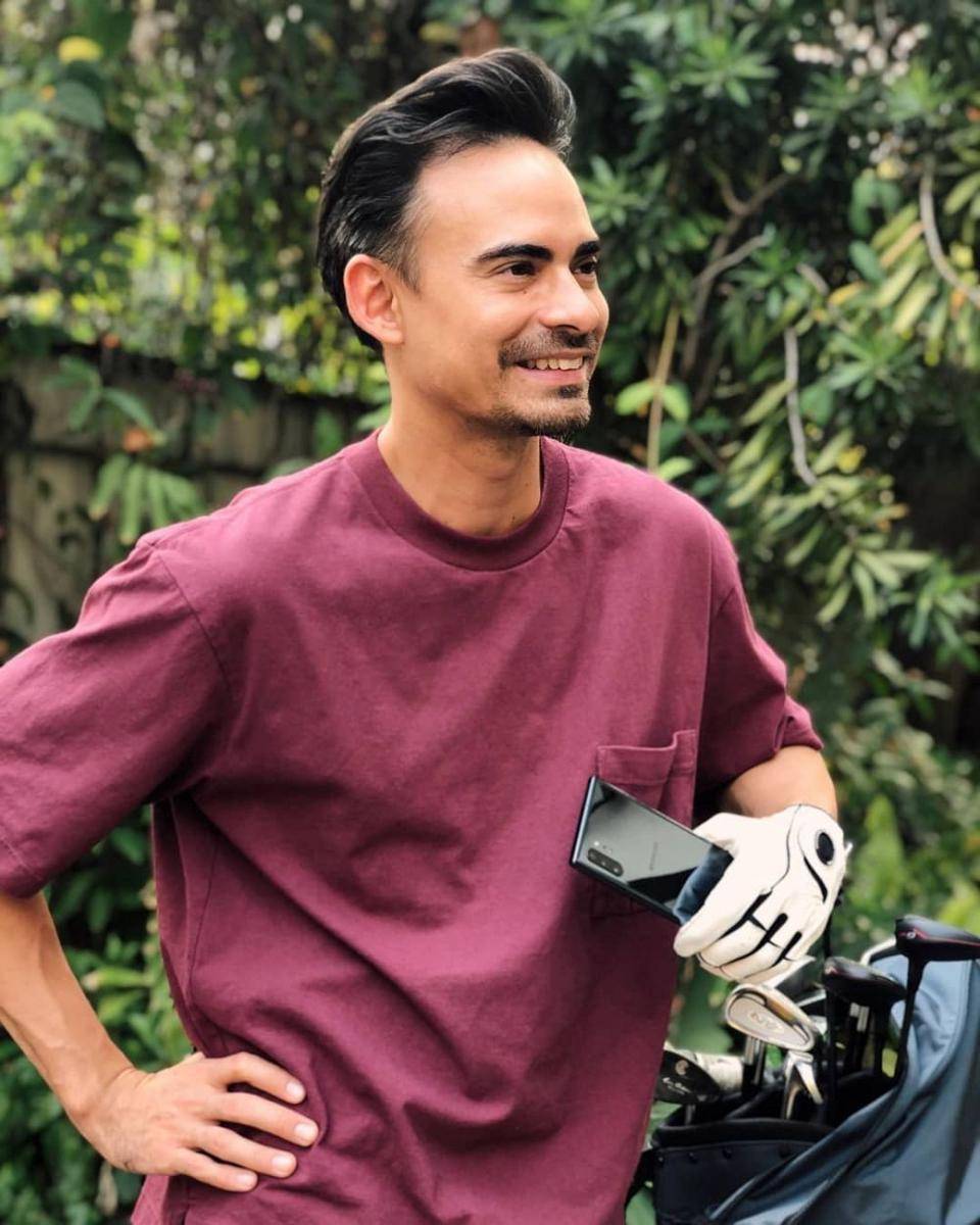 Instagram.com/ashrafsinclair