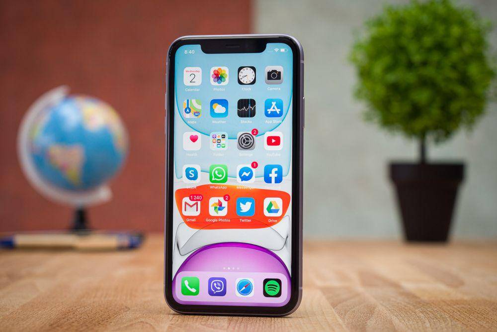 phonearena.com