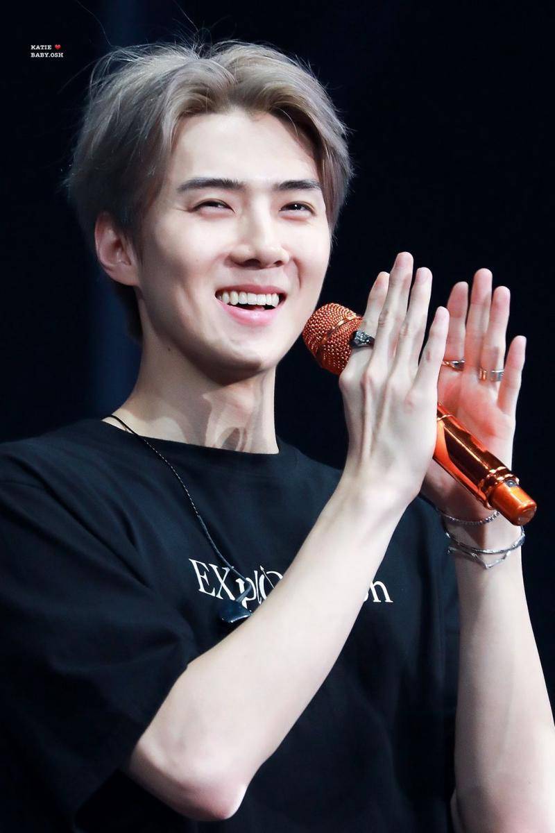 Twitter.com/sehun_smiles