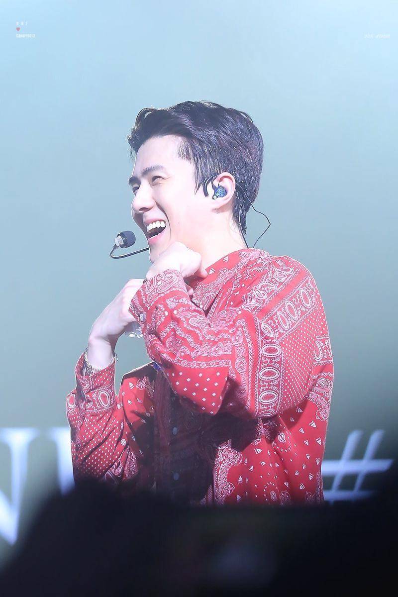 Twitter.com/sehun_smiles