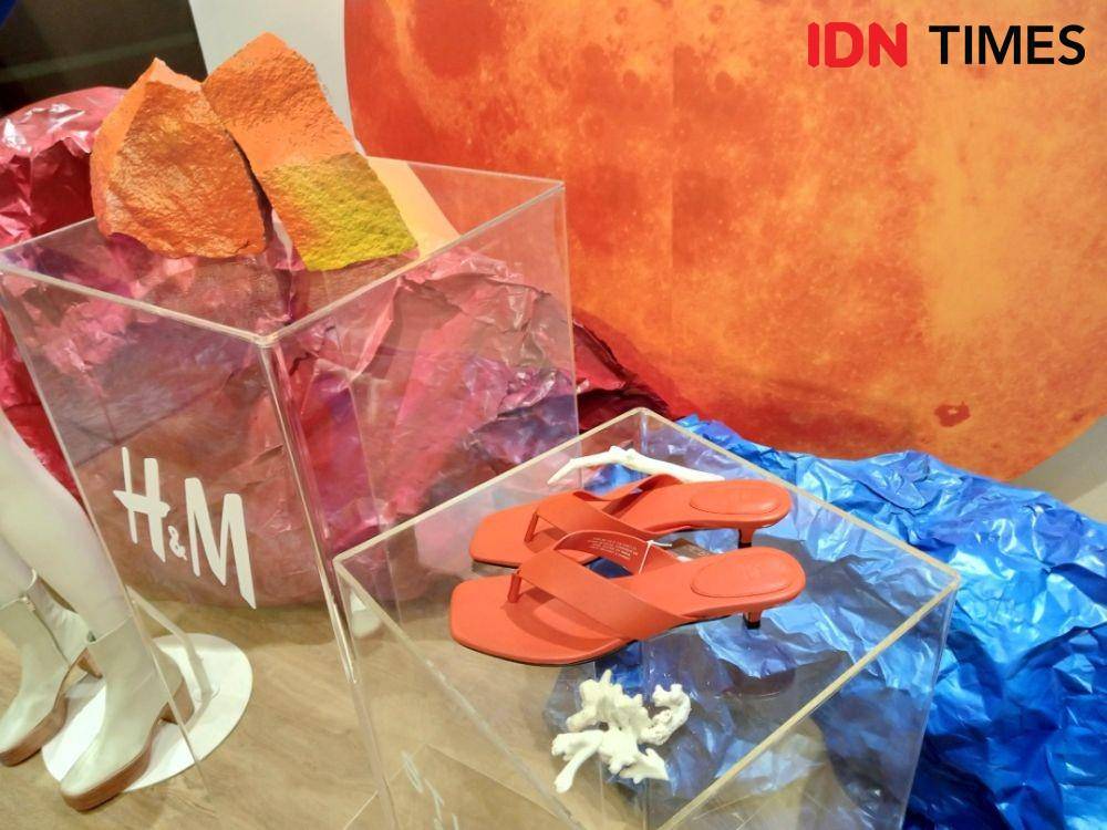 Presentation of the H&M STUDIO S/S 2020 Collection di H&M Showroom, Treasury Tower, Jakarta. 18 Februari 2020. IDN Times/Ayuningtyas Juliana