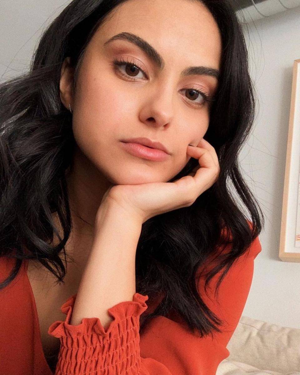 instagram.com/camimendes