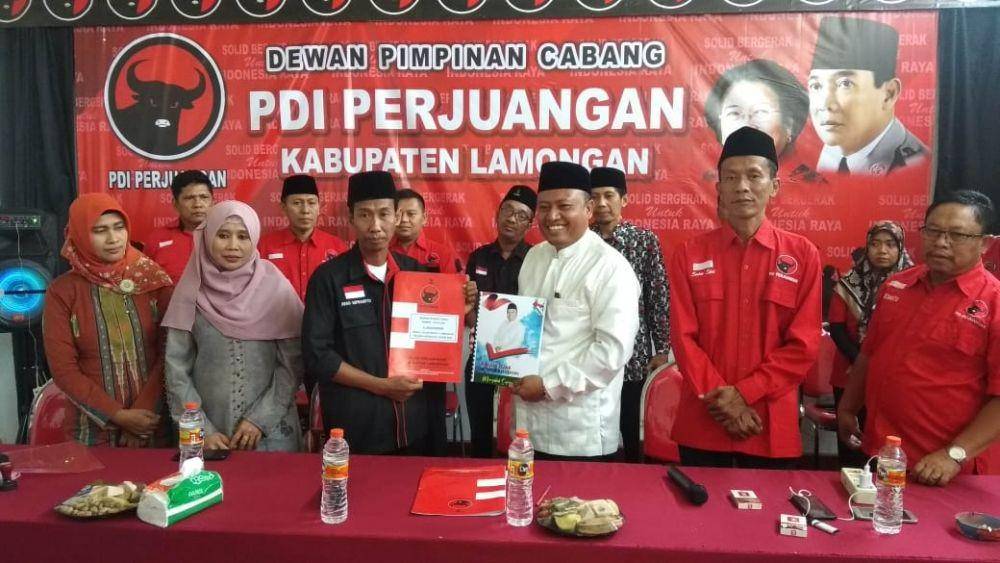 Sholahuddin saat mengikuti penjaringan partai PDIP Lamongan. IDN Times/Imron