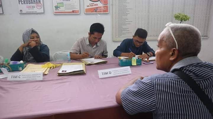 Pengisian formulir calon PPS di KPU Medan (IDN Times/istimewa)