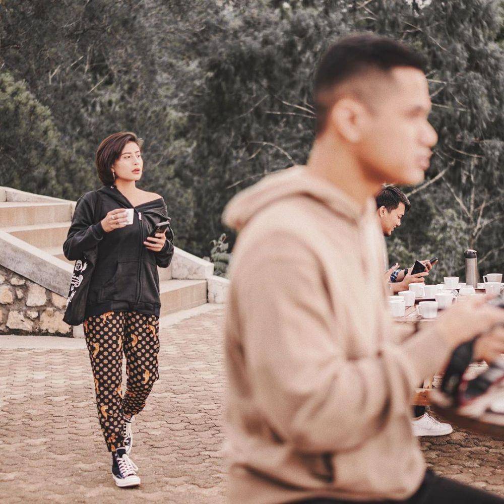 instagram.com/awkarin