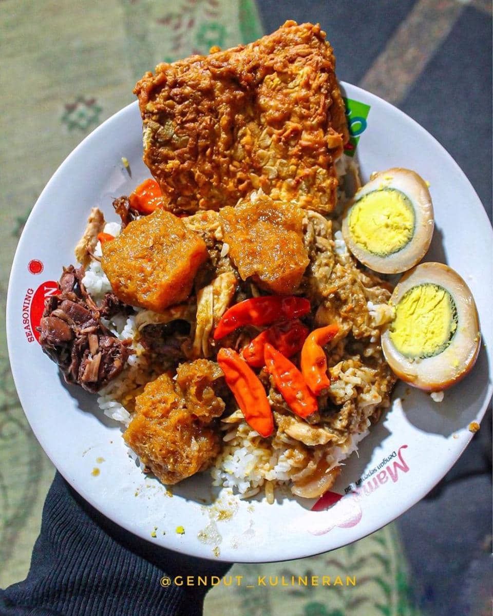 instagram.com/gendut_kulineran