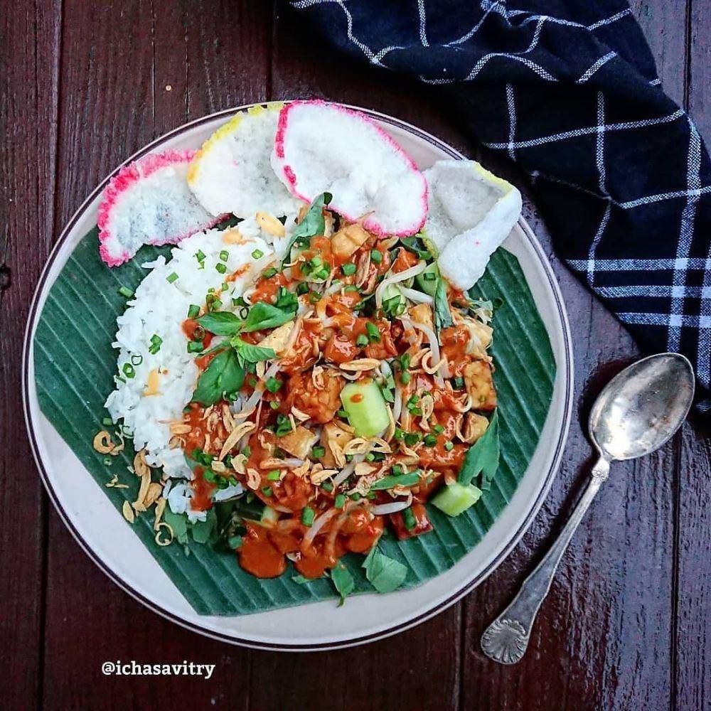 instagram.com/ichasavitry