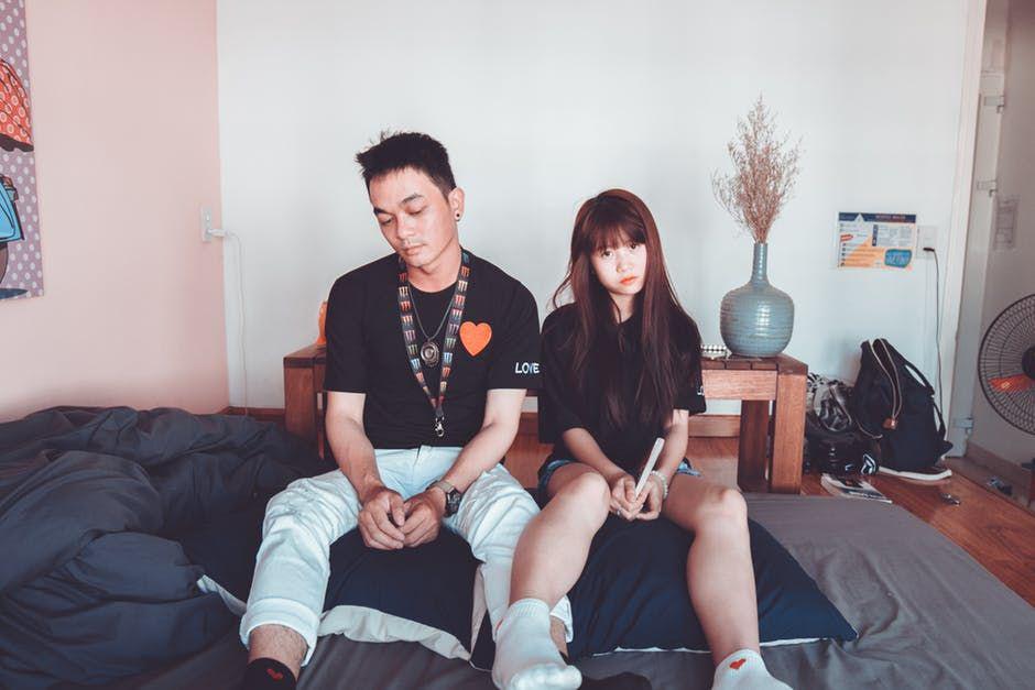 5 Sikap yang Salah Ini Bikin Kamu Gak Bahagia Dalam Hubungan