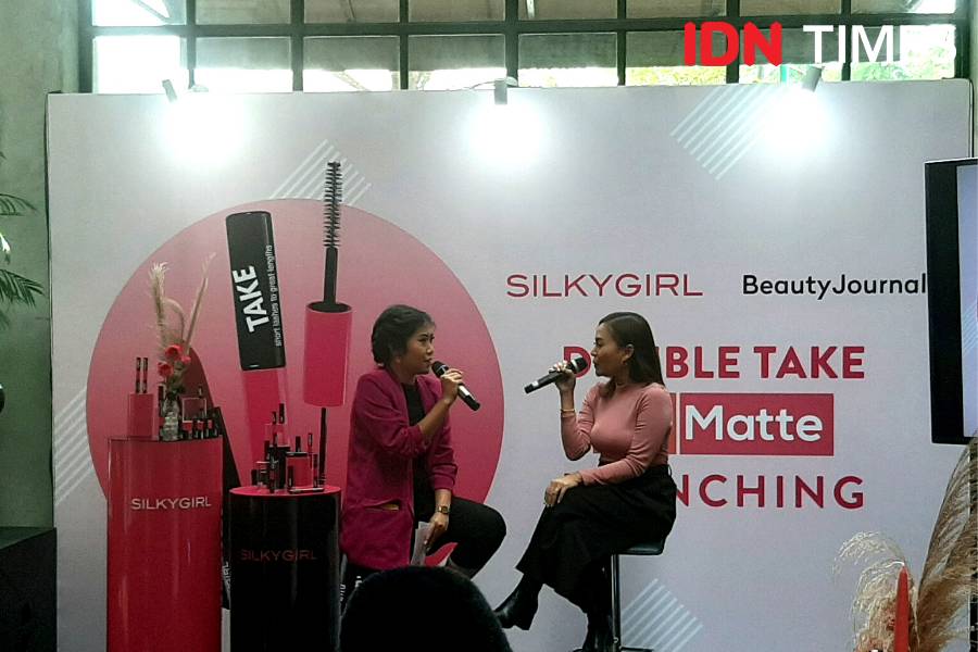 Rachel Goddard dalam Peluncuran Produk Terbaru SILKYGIRL. 21 Februari 2020. IDN Times/Klara Livia