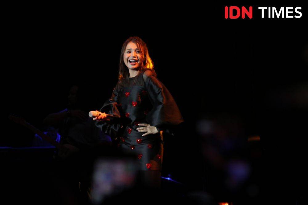 Rossa dalam Love Fest 2020 di Jakarta. 21 Februari 2020. IDN Times/Nadia Umara