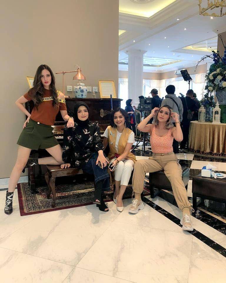 Instagram.com/tika_ramlan