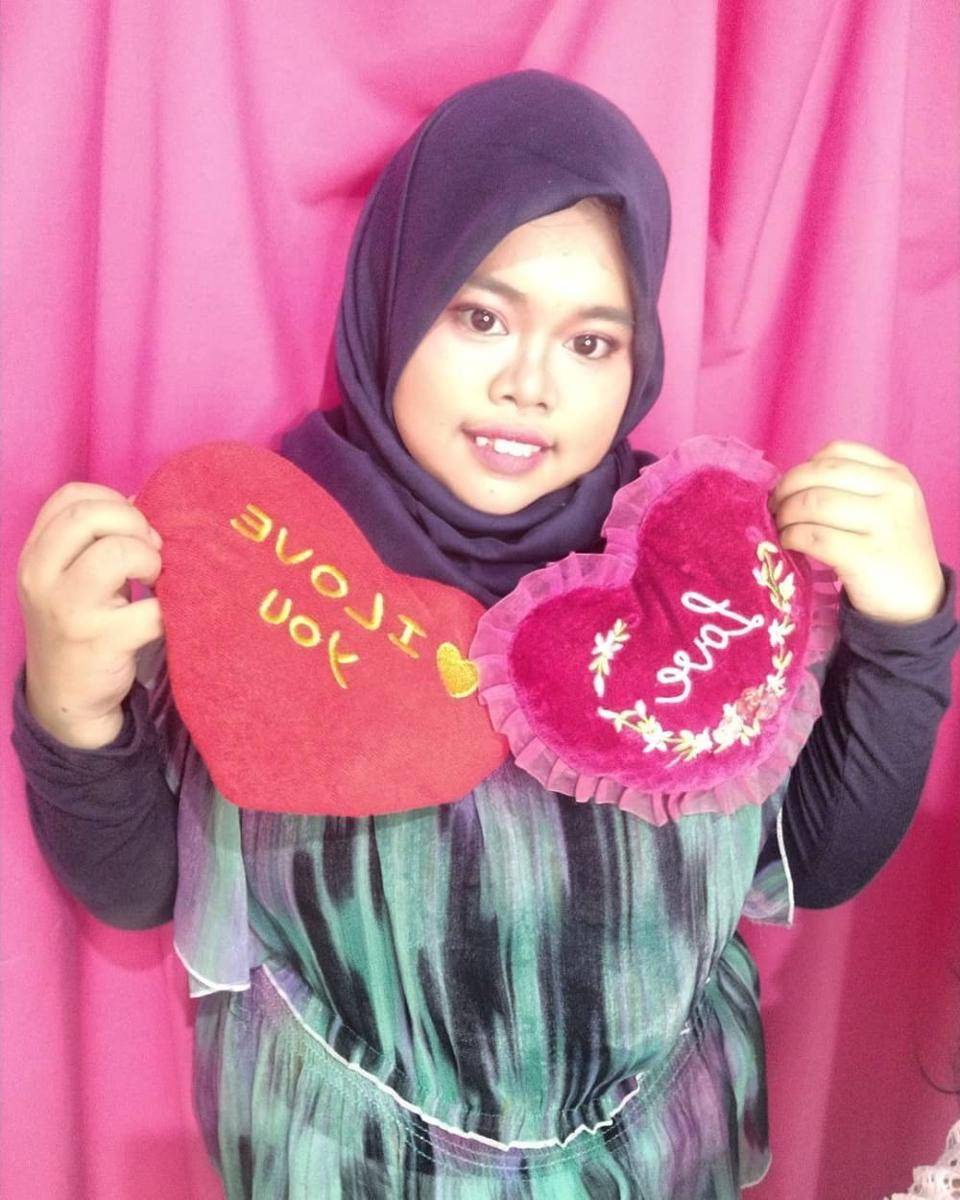 Instagram.com/rahmawatikekeyiputricantikka23