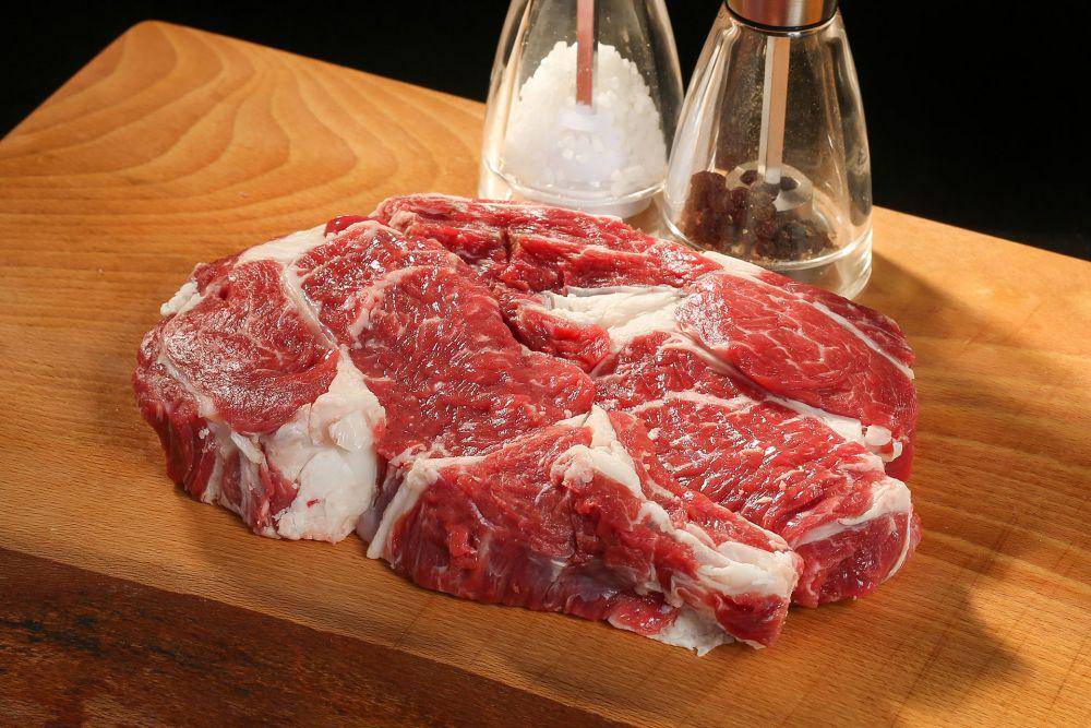 reddingtonsbutchers.com
