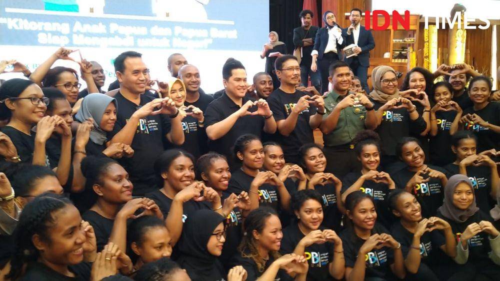 Menteri BUMN Erick Thohir dalam acara FHCI di Kantor Pusat Pertamina (IDN Times/Shemi)