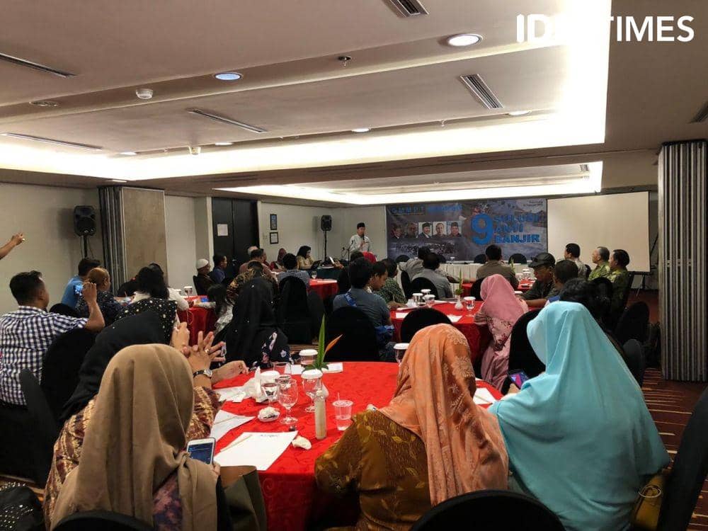 Diskusi merumuskan solusi banjir di Palembang (IDN Times/Rangga Erfizal)