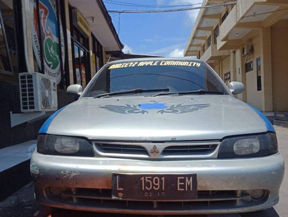 Mobil yang terjaring petugas lantas Nganjuk. IDN Times/istimewa