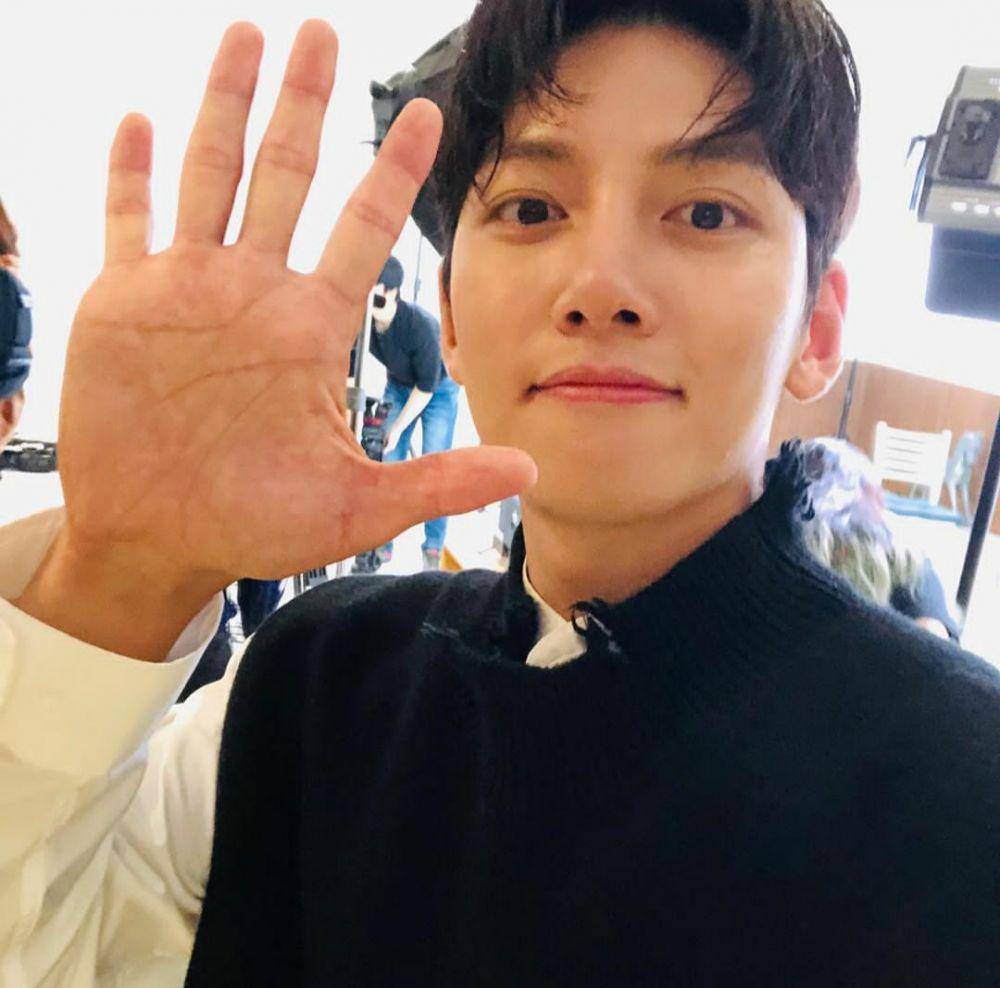 Instagram.com/jichangwook