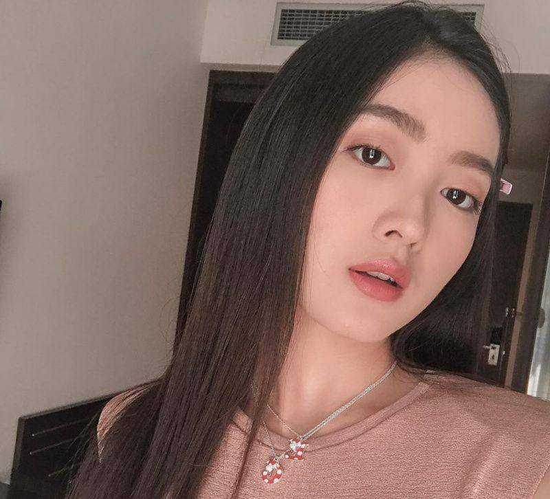 instagram.com/Natashawilona12