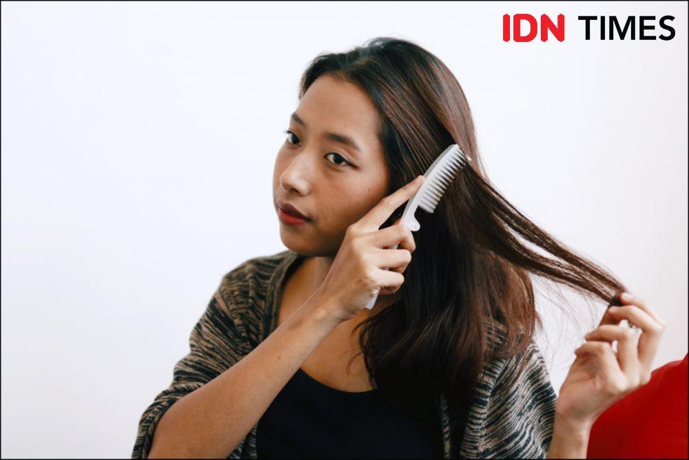 5 Kesalahan Menyisir Rambut yang Tak Kamu Sadari, Hayo Sering Gak nih?