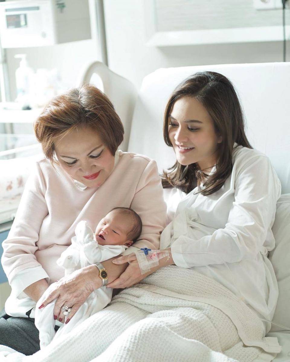 Instagram.com/shandyaulia
