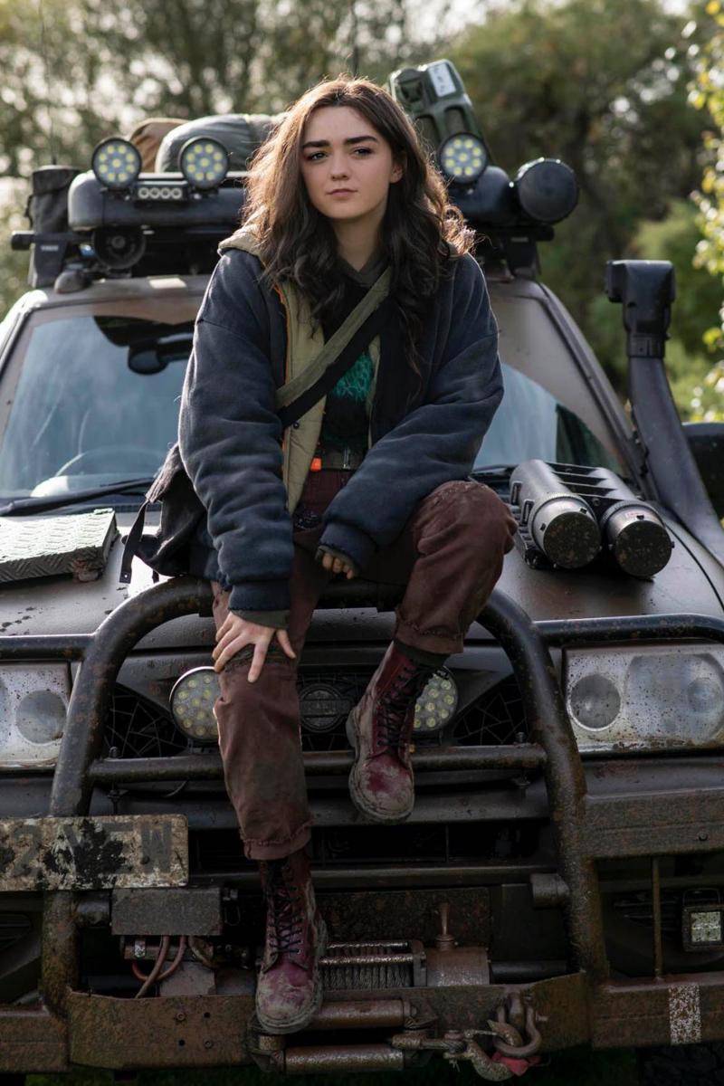 twitter.com/Maisie_Williams