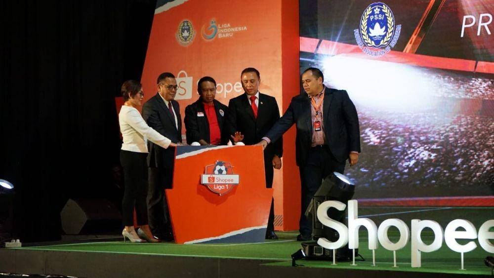 Peluncuran Shopee Liga 1 2020 yang digelar di Ballroom Hotel Fairmont, Jakarta, Senin (23/2).