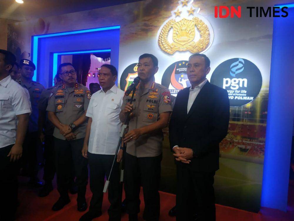 Bhayangkara FC melakukan launching tim dan jersey di PTIK, Jakarta, Senin (24/2) (IDN Times/Ilyas Listianto Mujib)