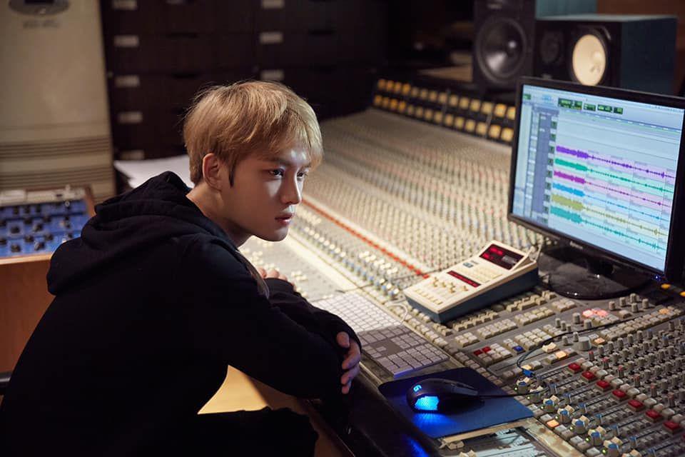 Berkarier Hampir 17 Tahun, Ini Sosok Kim Jaejoong yang Menginspirasi