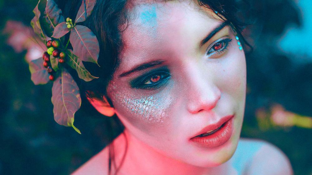 5 Alasan Kamu Harus Berhenti Lakukan Makeup Shaming, Tidak Elegan!