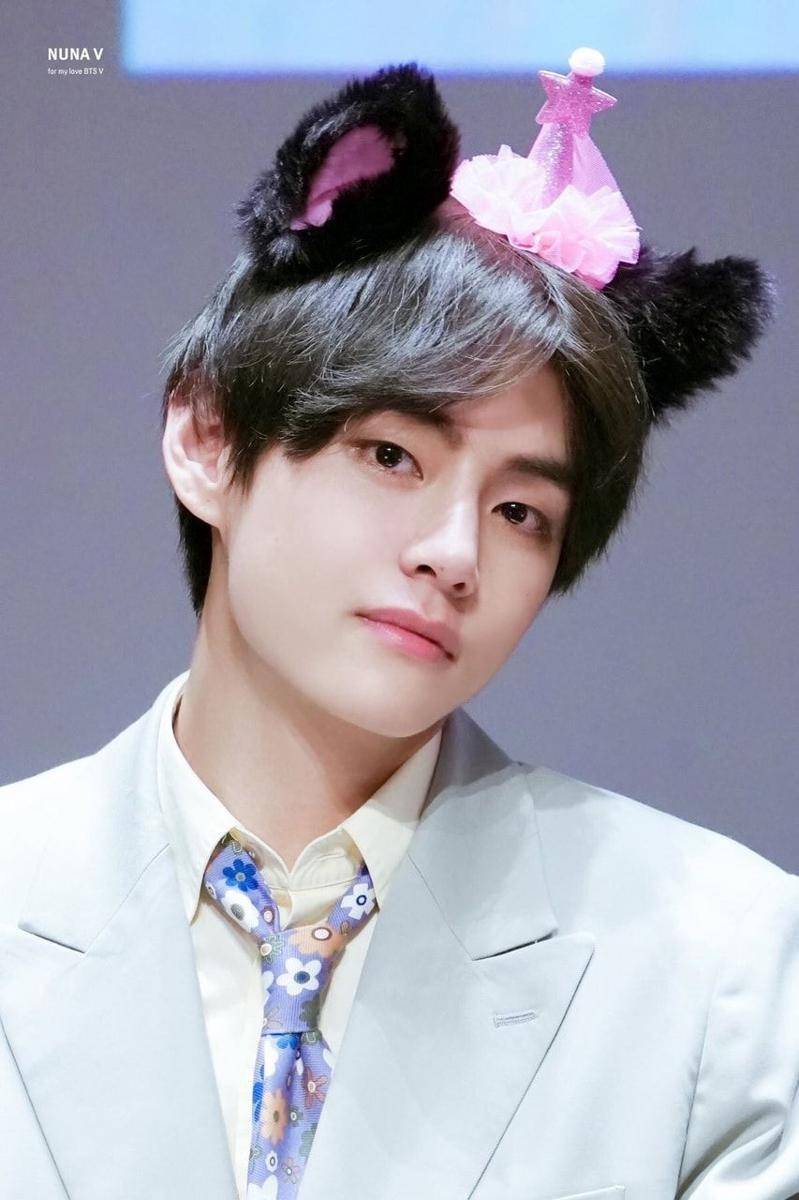 Twitter.com/_nuna_v
