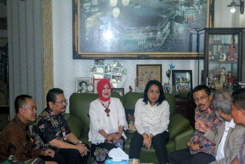 Menteri PPA, Bintang Puspayoga saat kunjungan ke Kota Batu. IDN Times/ Alfi Ramadana