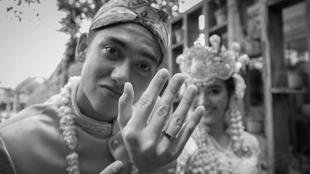 Review Film Teman Tapi Menikah 2: Lika-Liku Jadi Orangtua Muda!