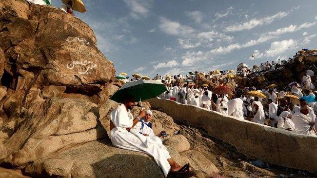 7 Amalan di Bulan Dzulhijjah, Memaksimalkan Ibadah