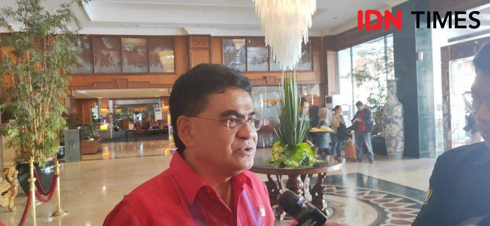 Anggota Komisi X DPR RI Andreas Hugo Pareira (IDN Times/Haikal)