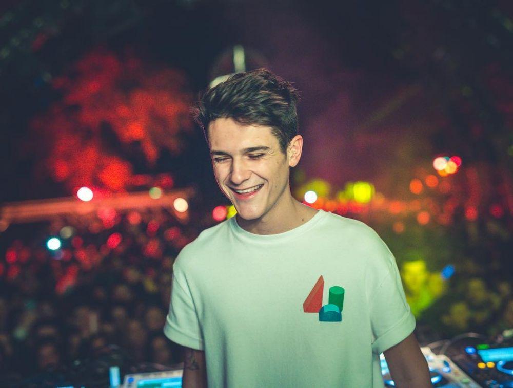 10 Potret Kungs, DJ Muda Asal Prancis yang Bikin Hati Kamu Meleleh