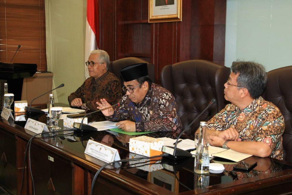 Diprotes DPR, Menag Tarik Kebijakan Potong BOS Madrasah Rp1,24 Triliun