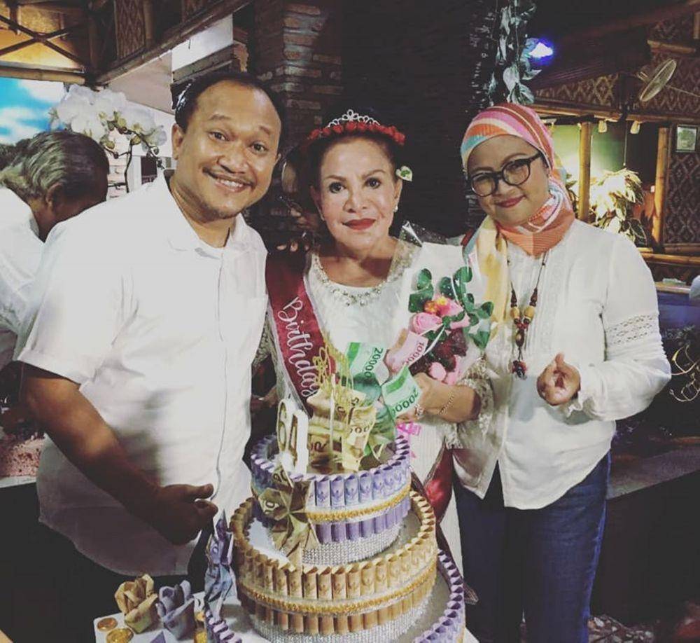 Instagram.com/mpok.atiek/