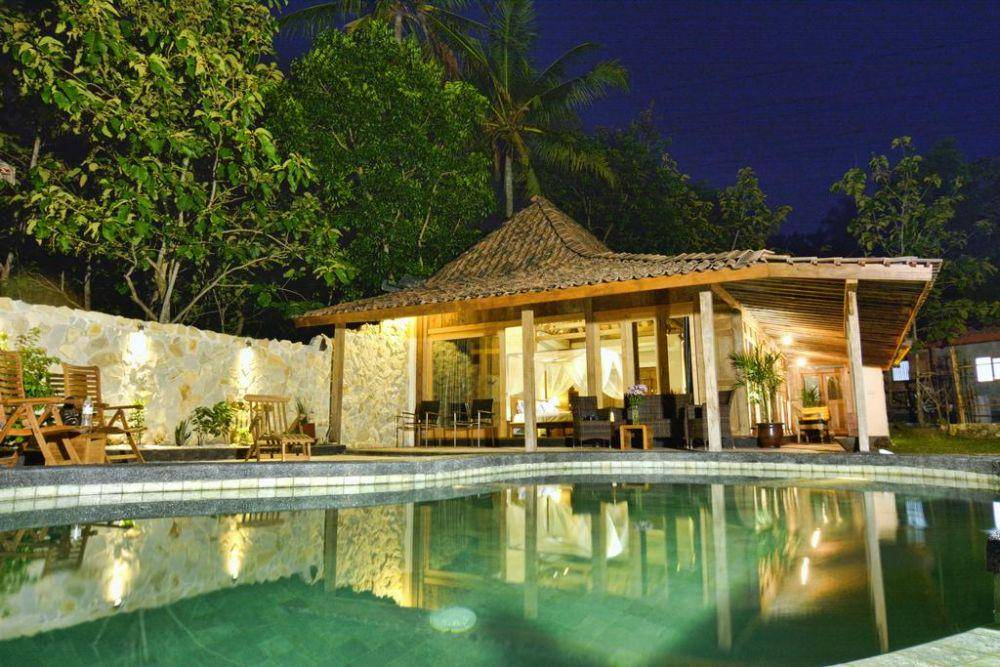 Villa Blue Steps (booking.com/Villa Blue Steps)